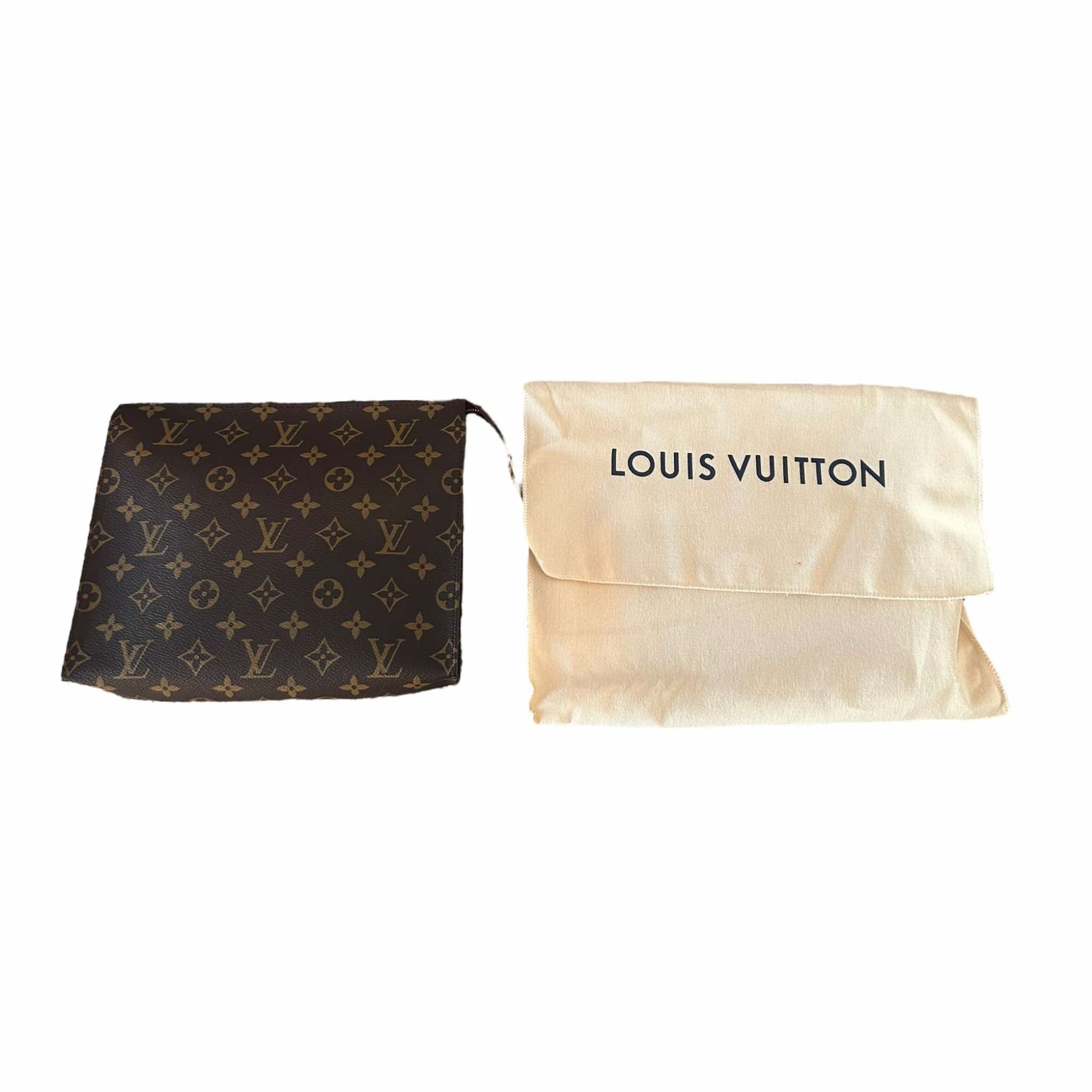 Louis Vuitton Toiletry Pouch 26 -  M47542
