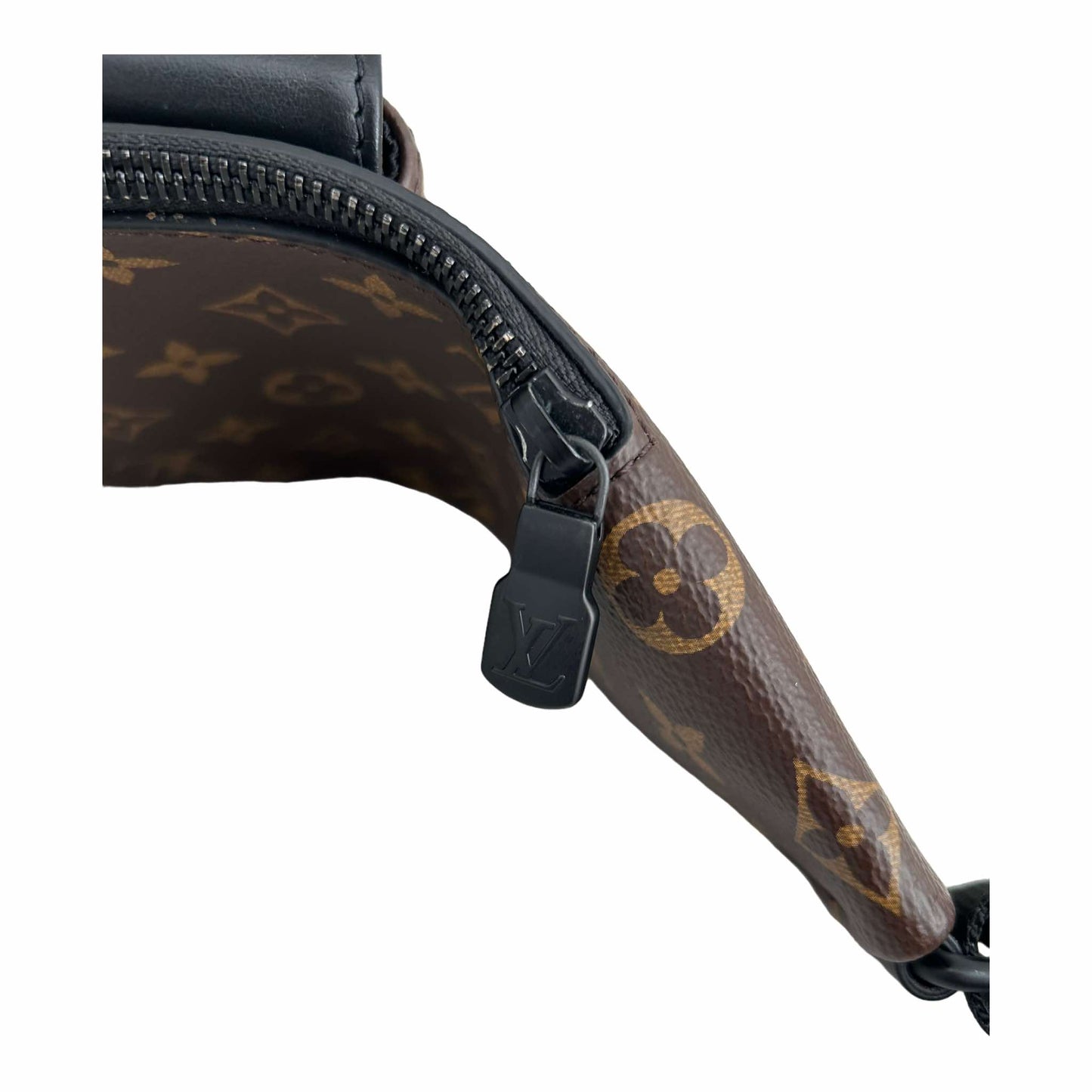 Louis Vuitton Christopher Bumbag - M45337