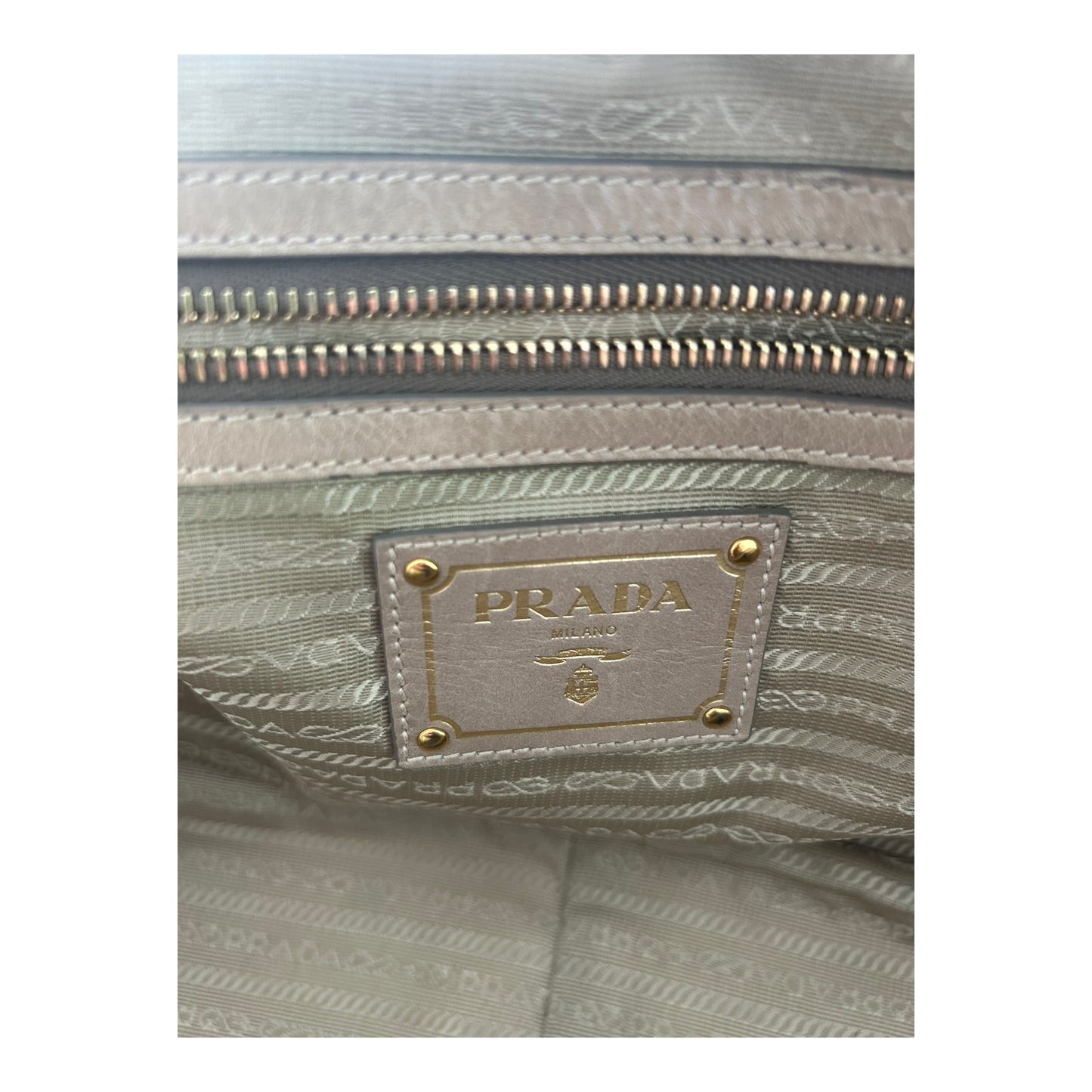 Prada Pomice Vitello Shine - BL0821