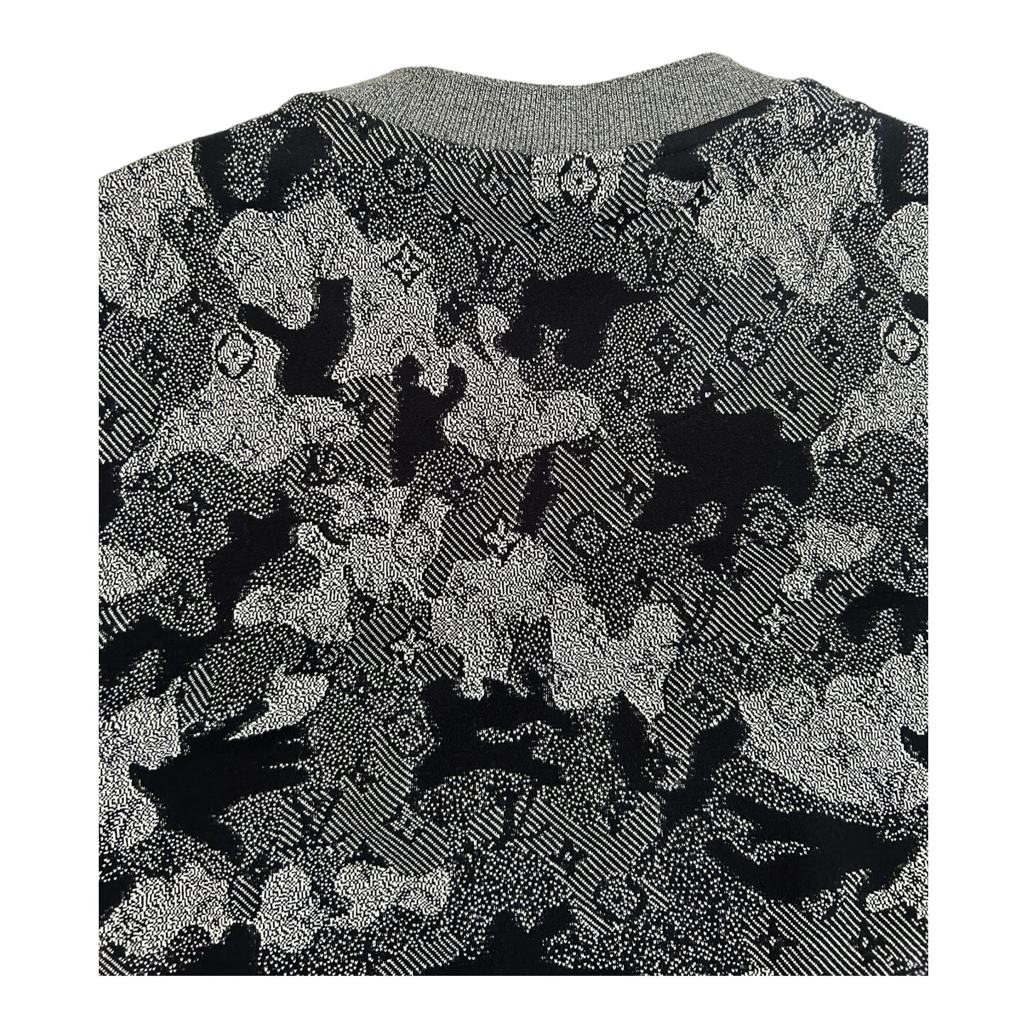 Louis Vuitton Monogram Grey Camo T-Shirt - Medium