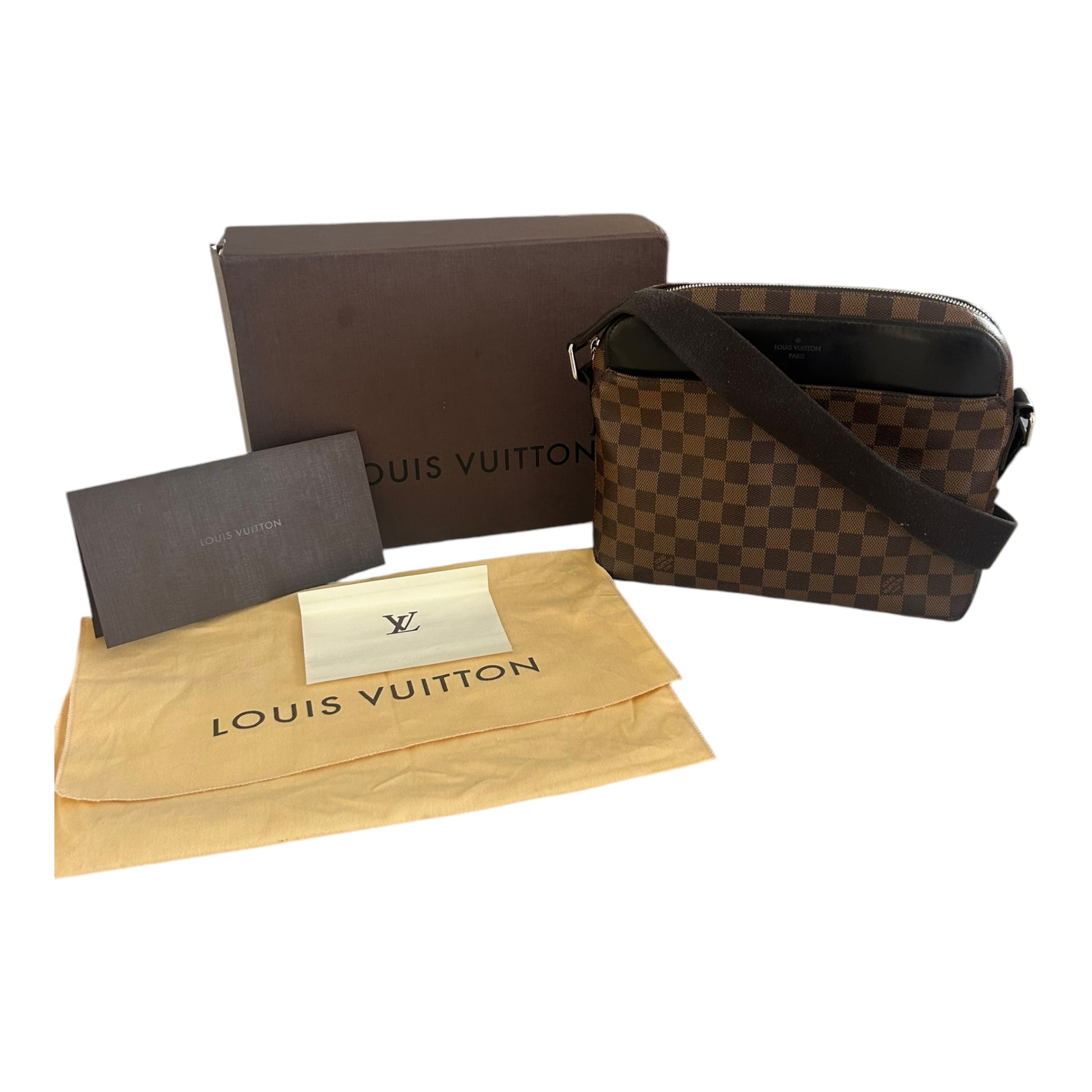 Louis Vuitton Damier Ebene Jake Messenger PM - N41568