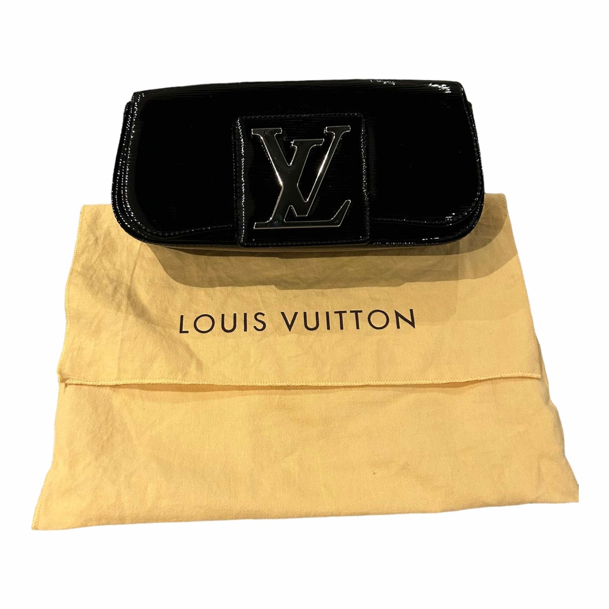 Louis Vuitton Epi Leather Sobe Clutch - M4029N