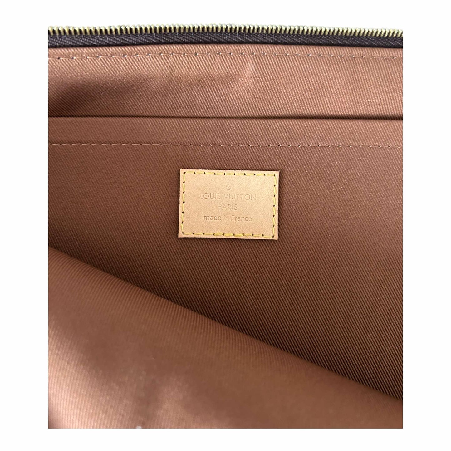Louis Vuitton Etui Voyage MM - M44499