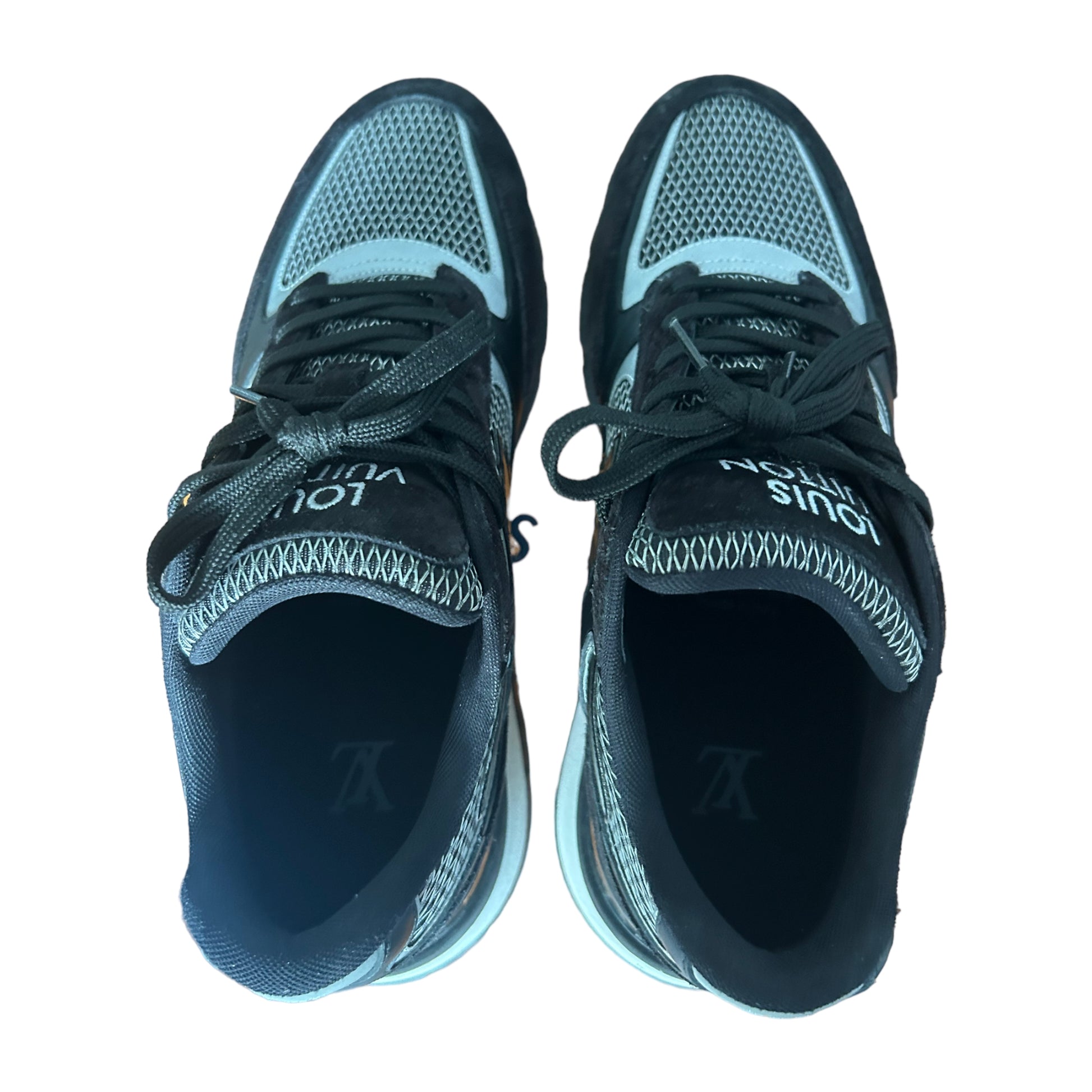 Louis Vuitton Black Run Away Trainers - 1A9J1E
