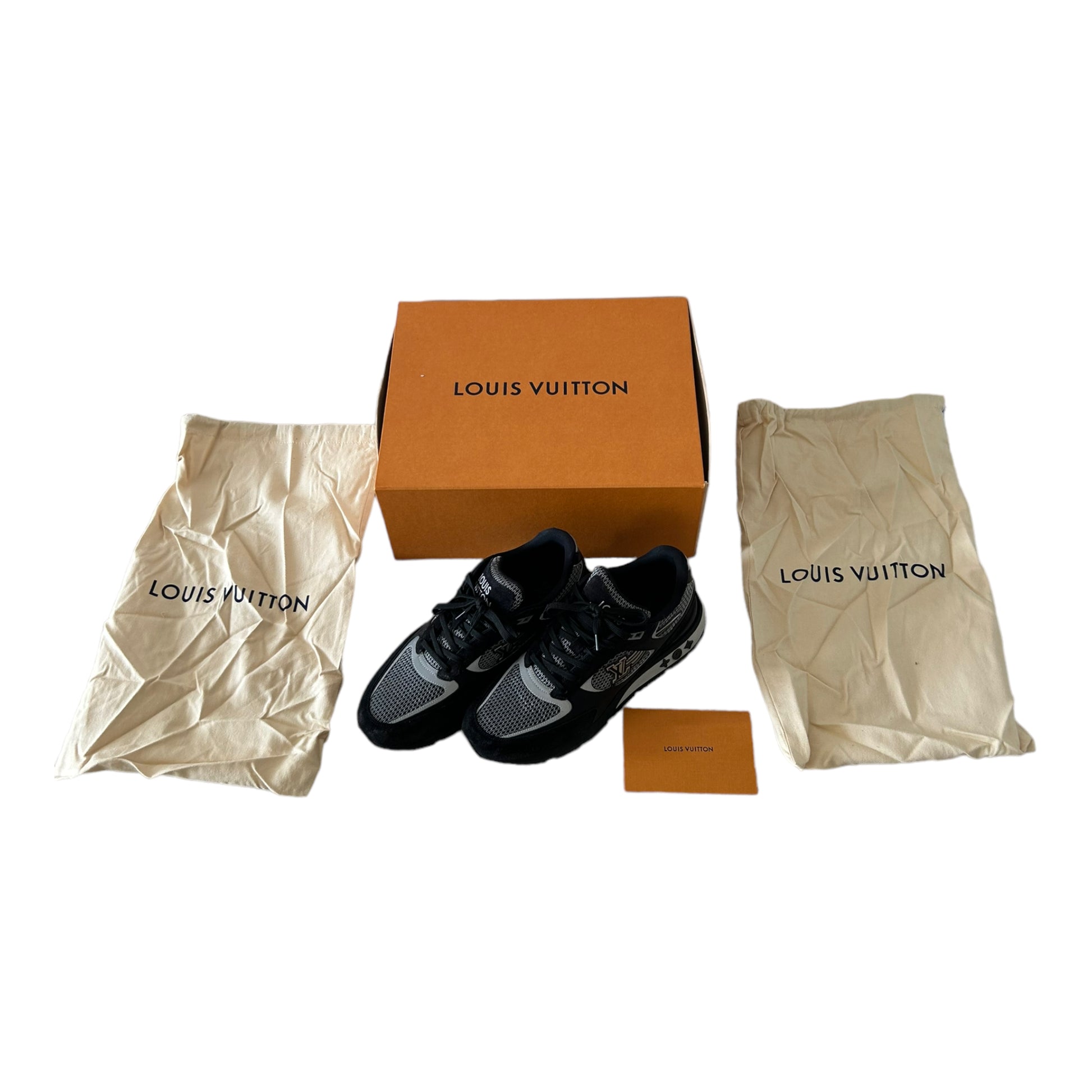 Louis Vuitton Black Run Away Trainers - 1A9J1E