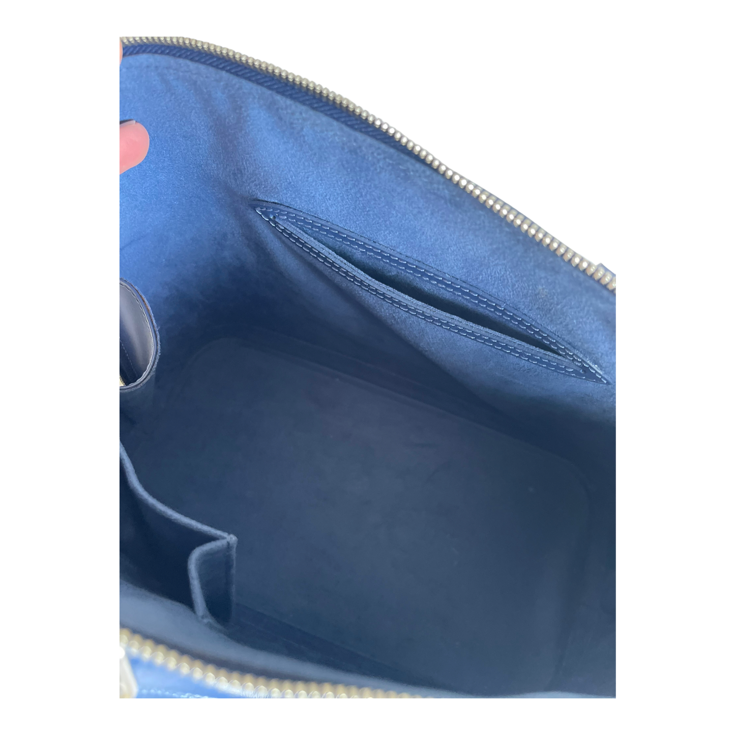 Louis Vuitton Alma PM Interior