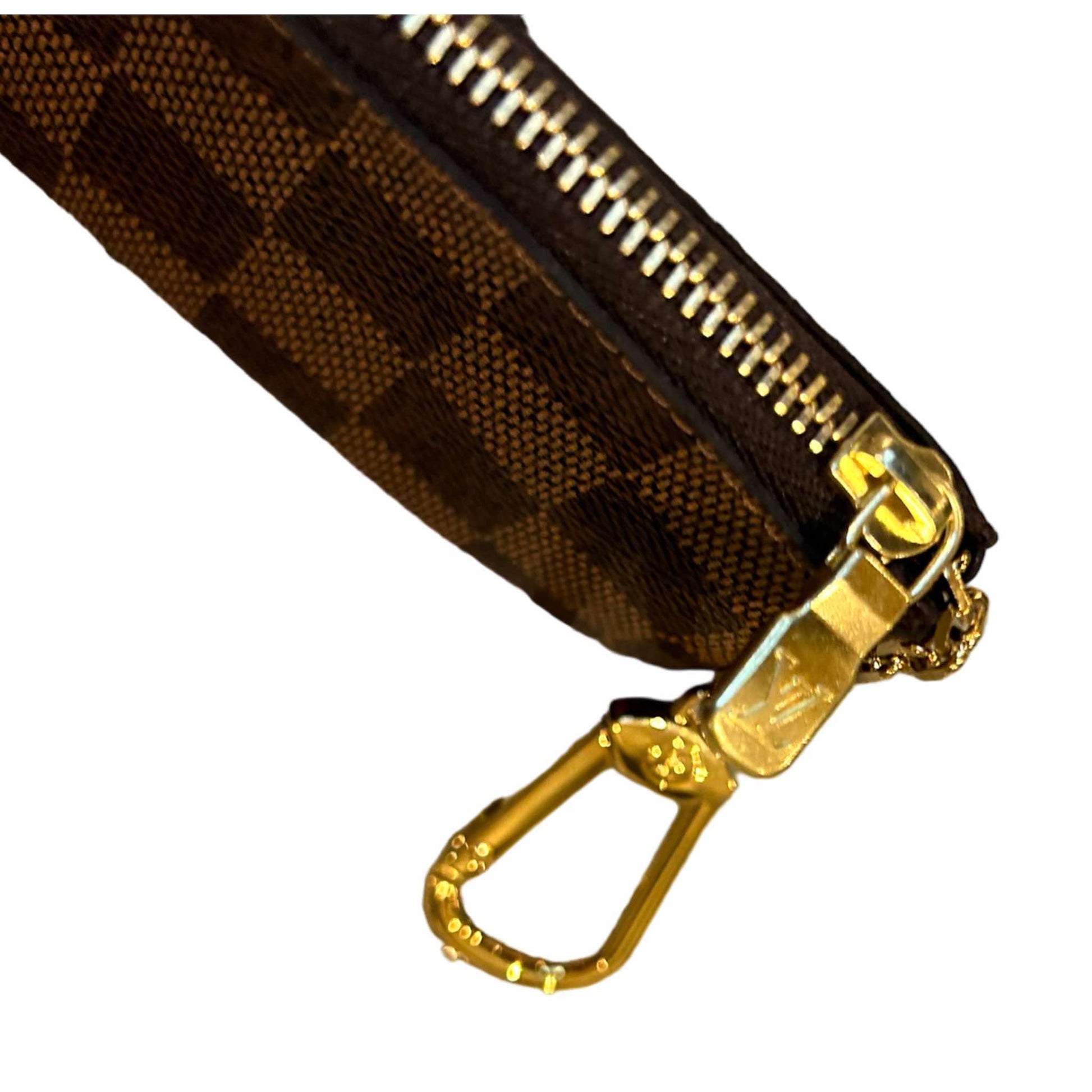 Louis Vuitton Damier Ebene Key Pouch - N62658