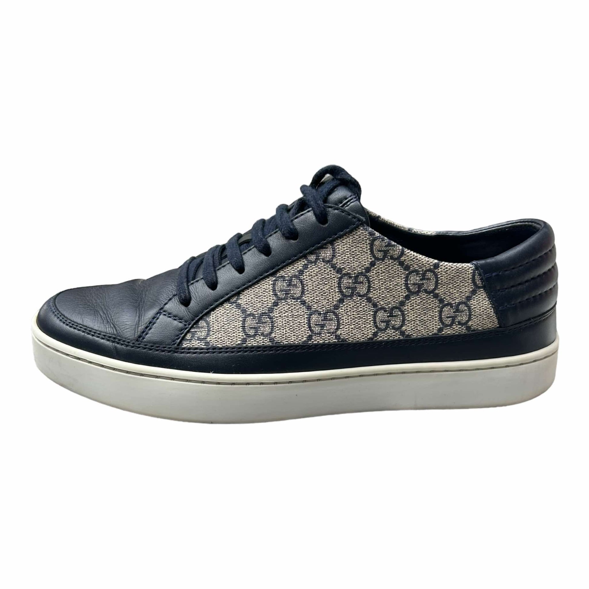 Gucci GG Supreme Navy Trainers - 5 UK -  433716