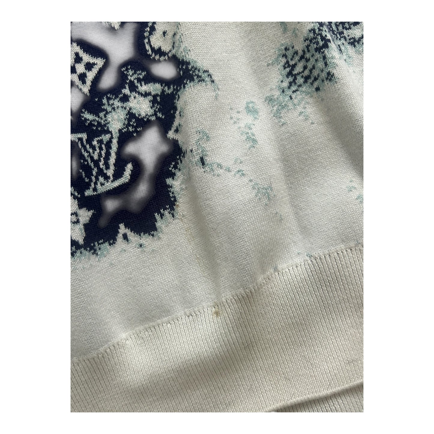 Louis Vuitton Monogram Bandana Crewneck Sweater - Medium