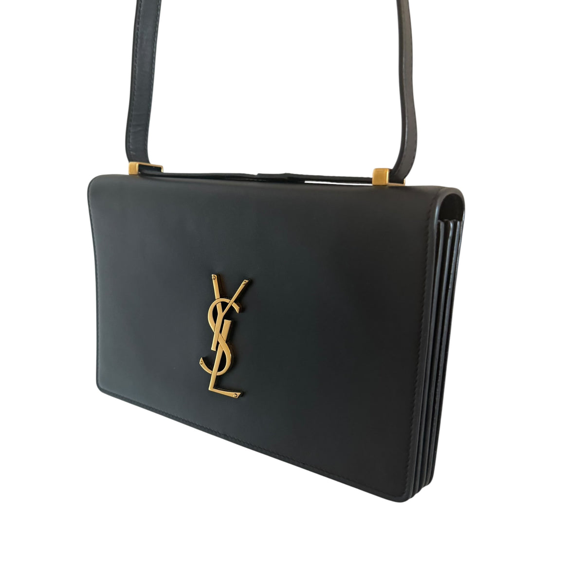 Saint Laurent Black Calfskin Leather Dylan Flap - 601310