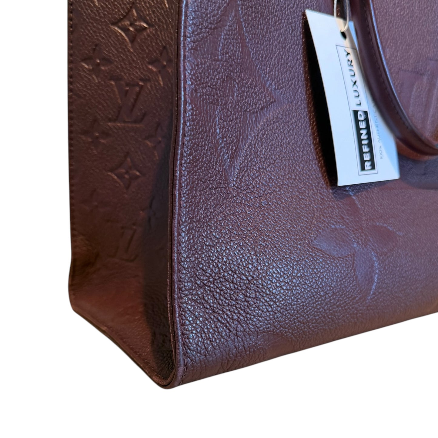 Louis Vuitton OnTheGo MM - M46601