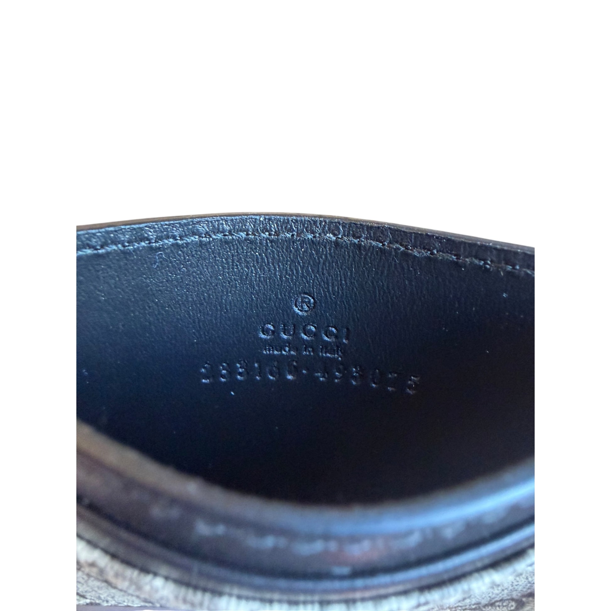 Gucci GG Supreme Card Holder 