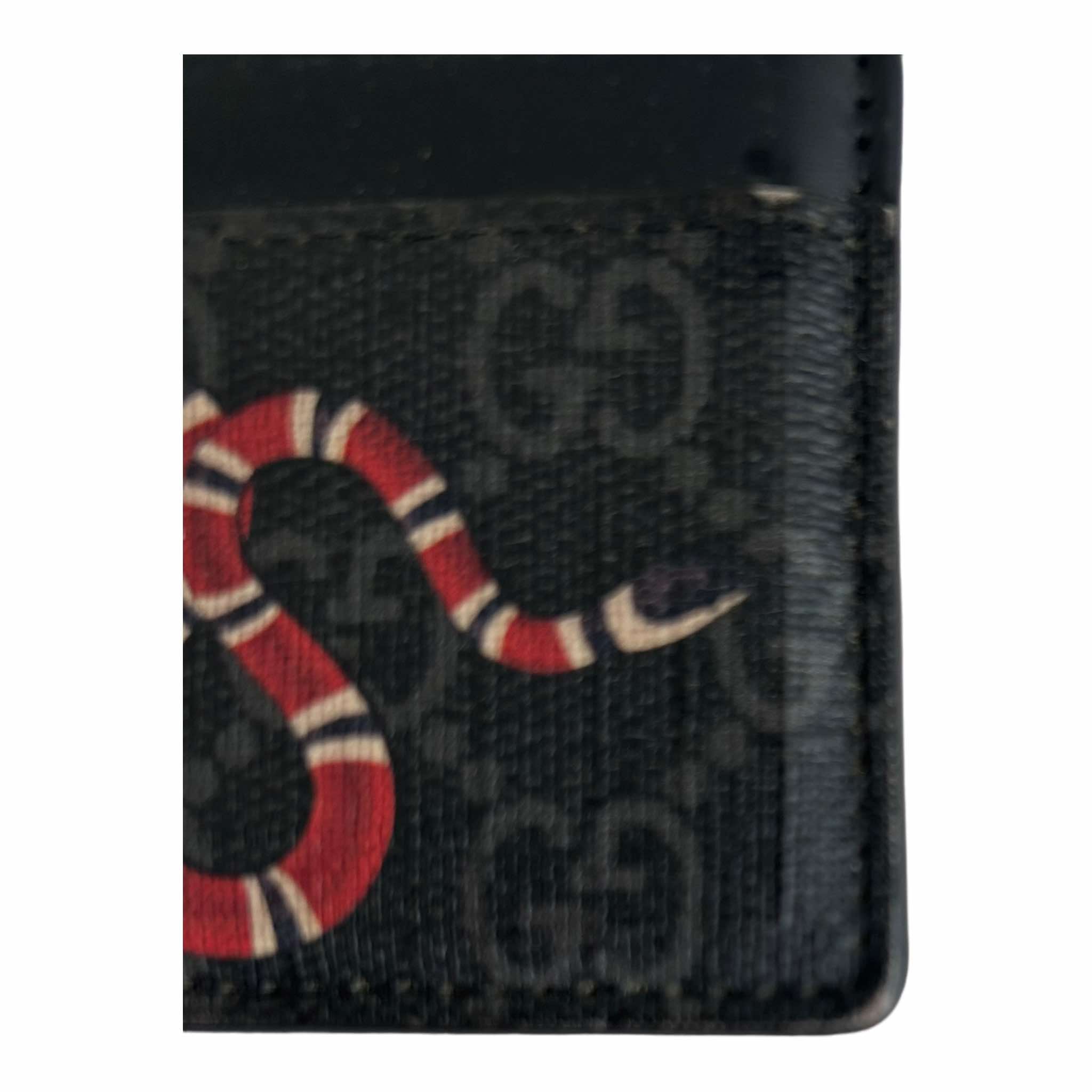 Pre Loved Gucci GG Supreme Kingsnake Card Holder 451277 Refined Luxury