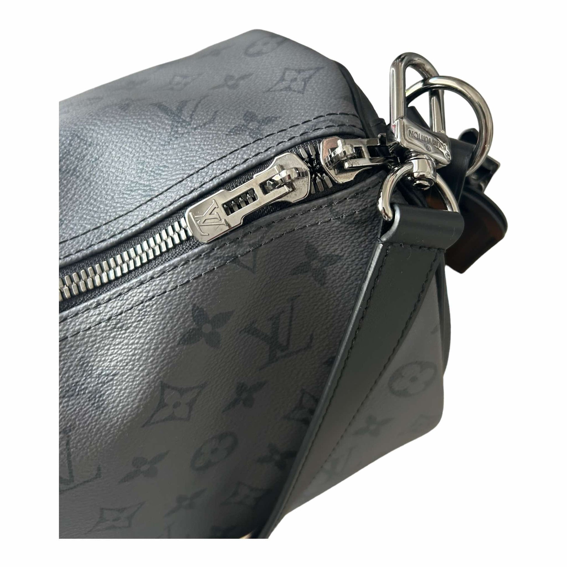 Louis Vuitton Monogram Eclipse Bandoulière Keepall 50 - M45392