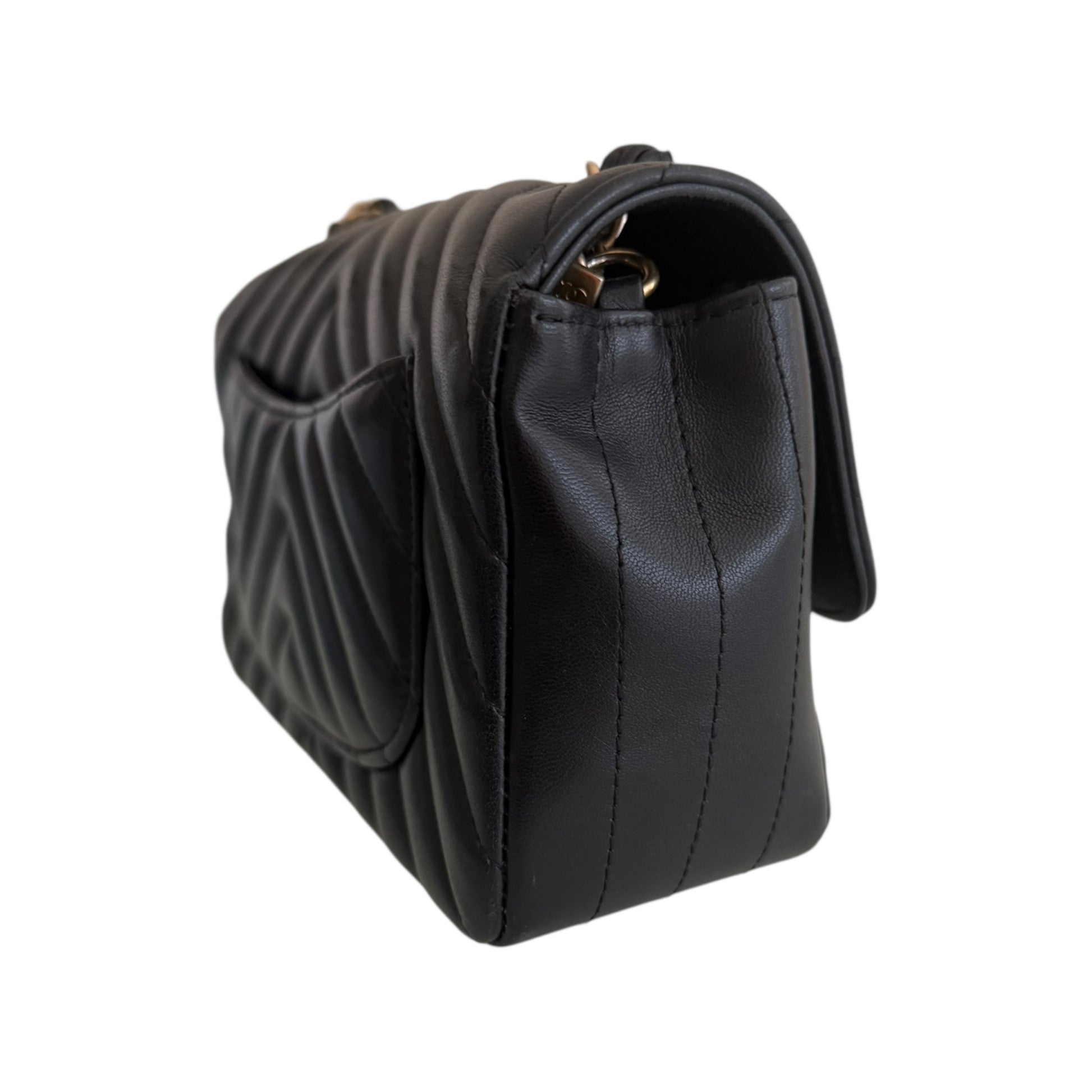 Chanel Chevron Single Flap Mini Leather Shoulder Bag