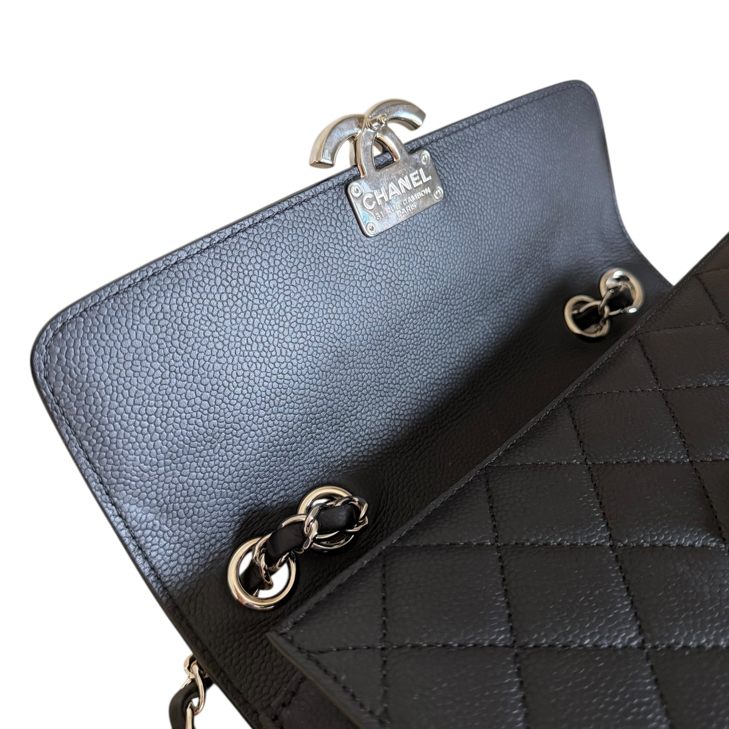 Chanel CC Box Flap Quilted Leather - A98646