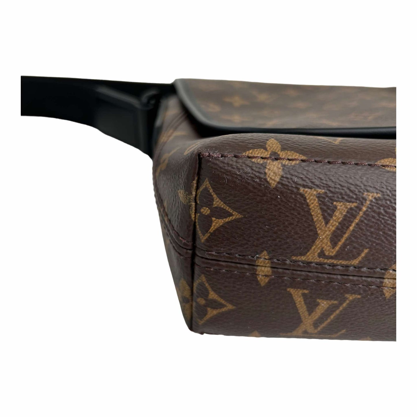 Louis Vuitton Monogram Magnetic Messenger - M45557