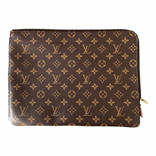 Louis Vuitton Etui Voyage MM - M44499