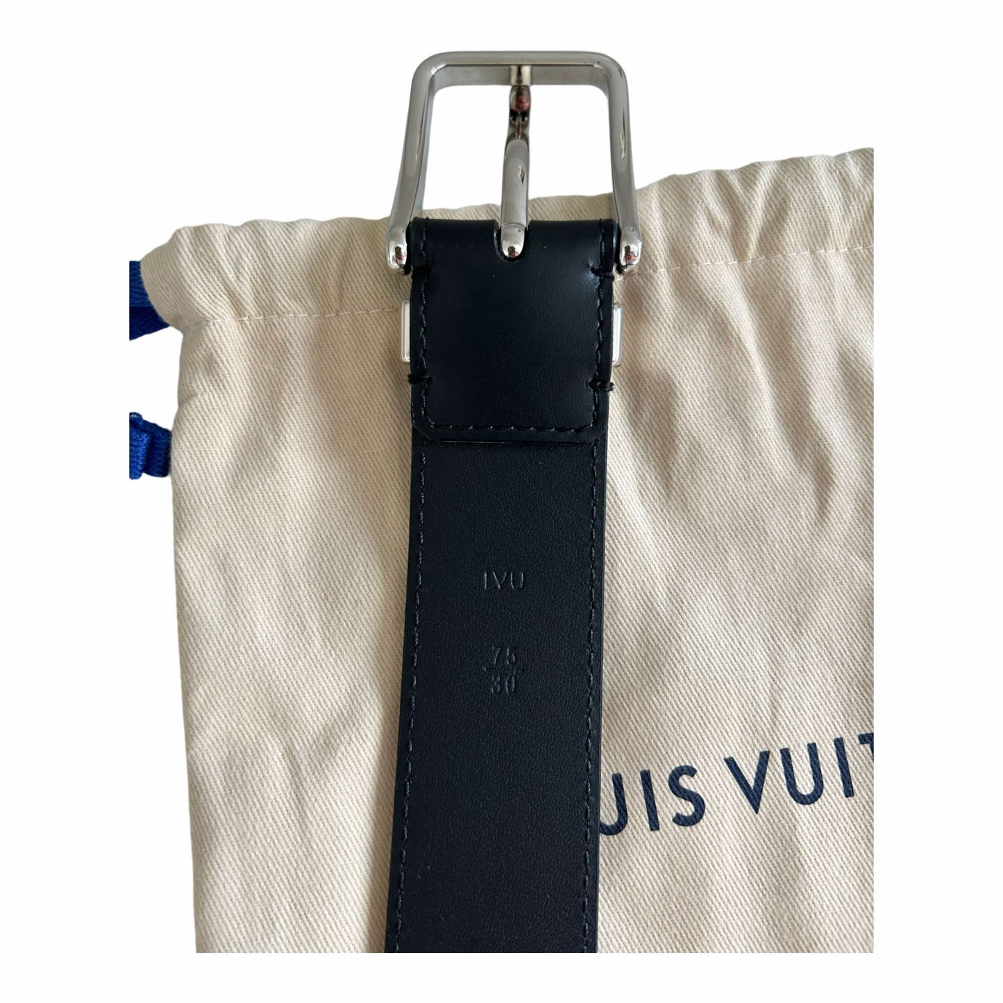 Louis Vuitton Womens Black Leather Belt (75/30)