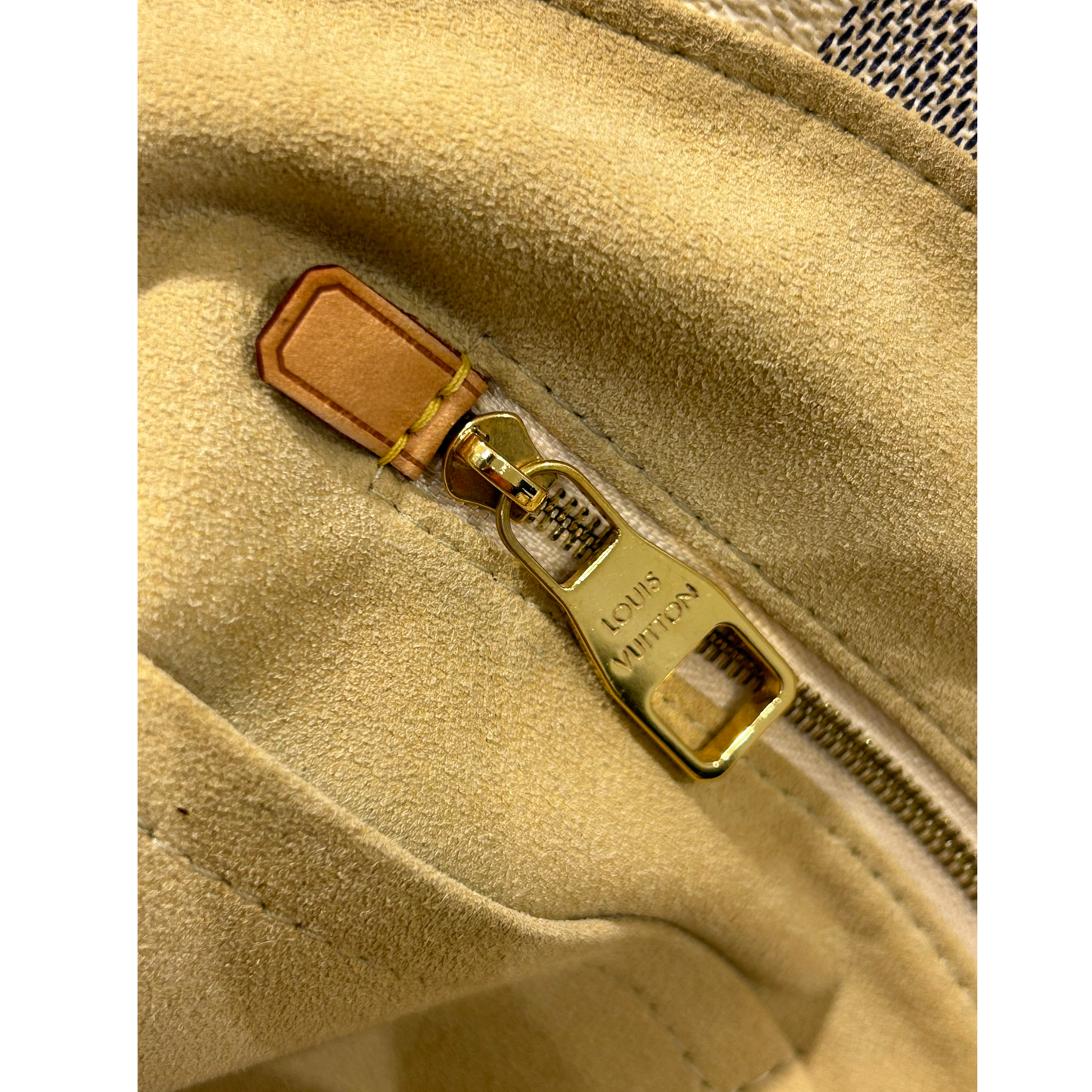 Louis Vuitton Salina Zip