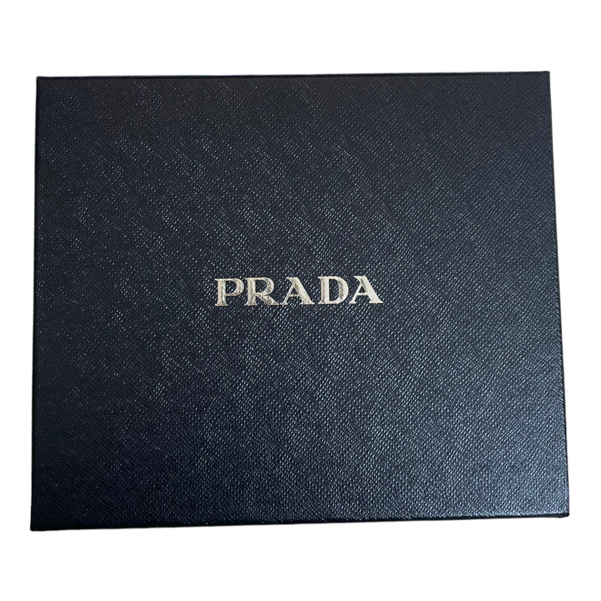 Prada Saffiano iPad Case - 2ARD64 – Refined Luxury Prada Saffiano iPad Case - 2ARD64 – Refined Luxury