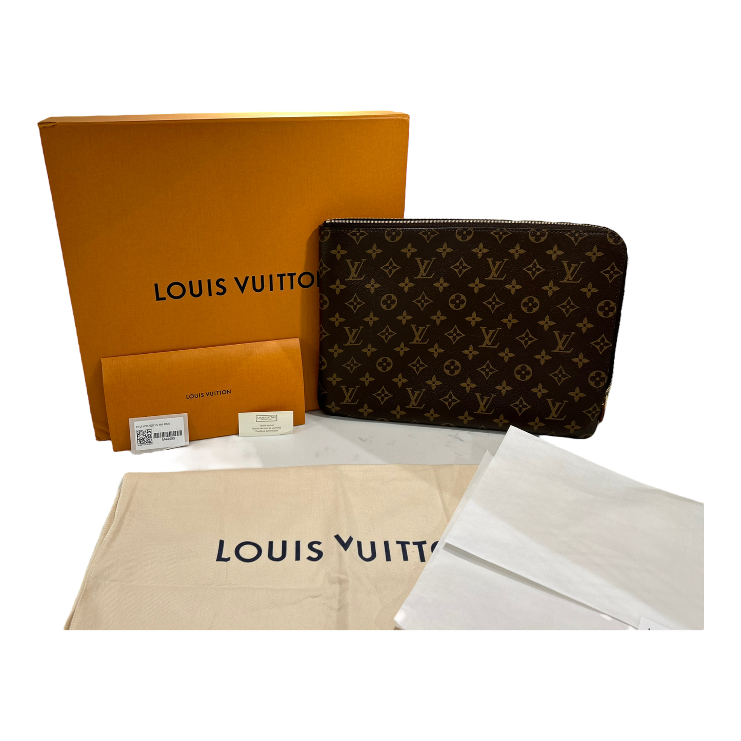 Louis Vuitton Etui Voyage MM - M44499